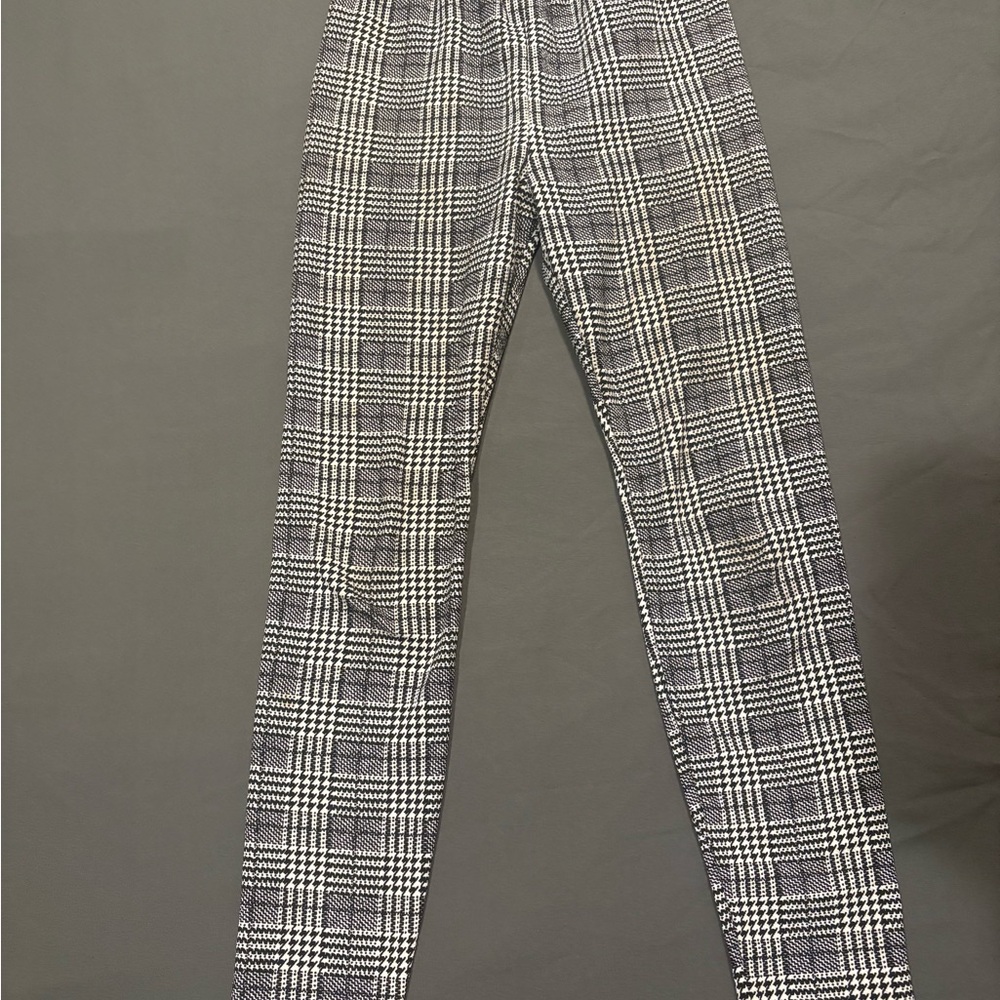 SHEIN Kids Plaid Casual Pants - Black and White